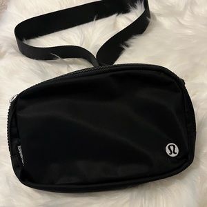 Lululemon belt bag